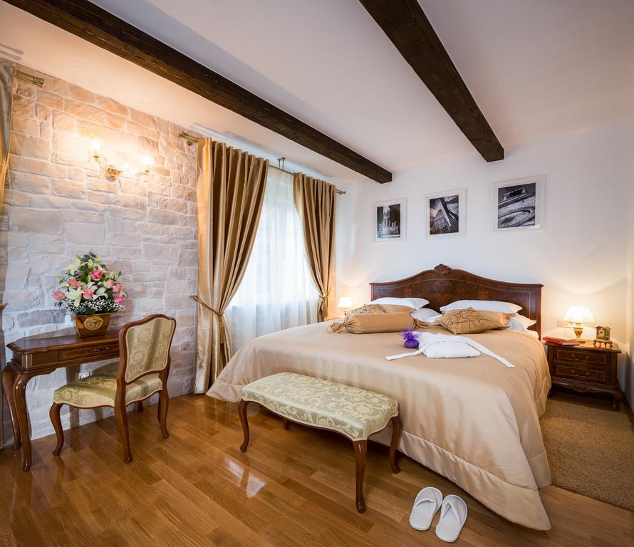 Priska Heritage Rooms (Adults Only) Split Dış mekan fotoğraf