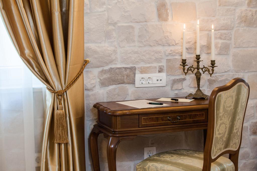 Priska Heritage Rooms (Adults Only) Split Oda fotoğraf