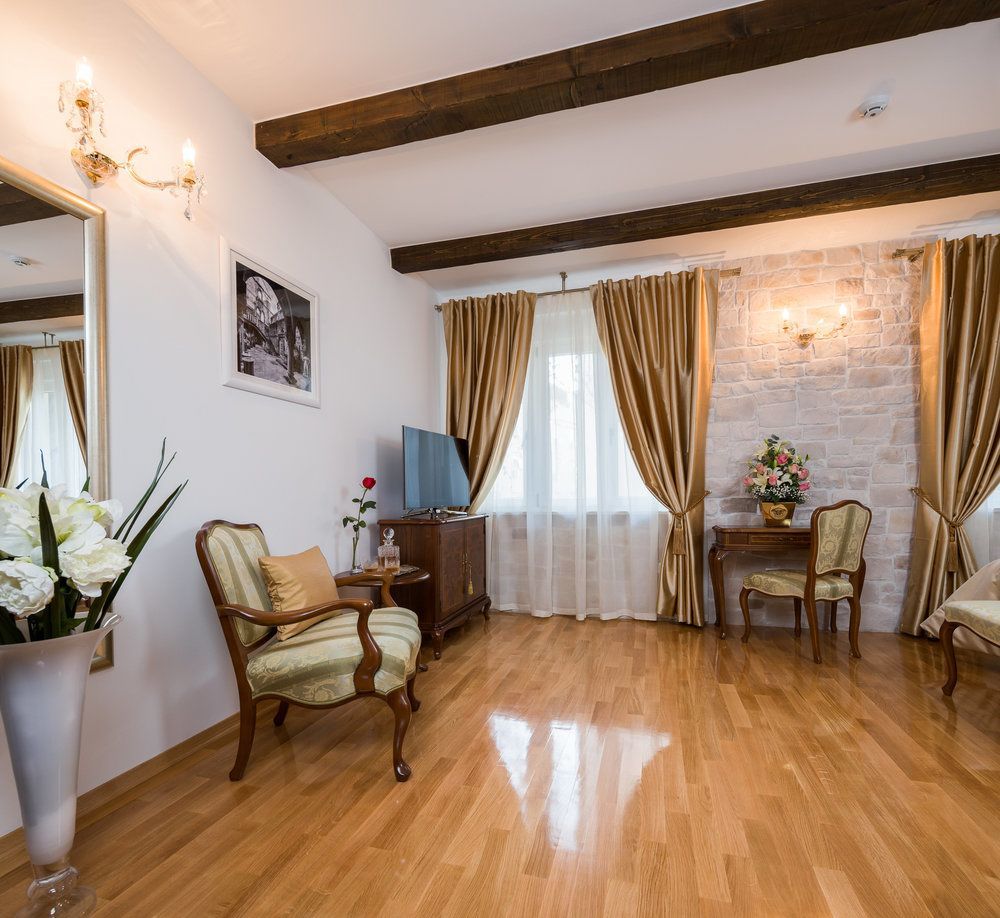 Priska Heritage Rooms (Adults Only) Split Dış mekan fotoğraf